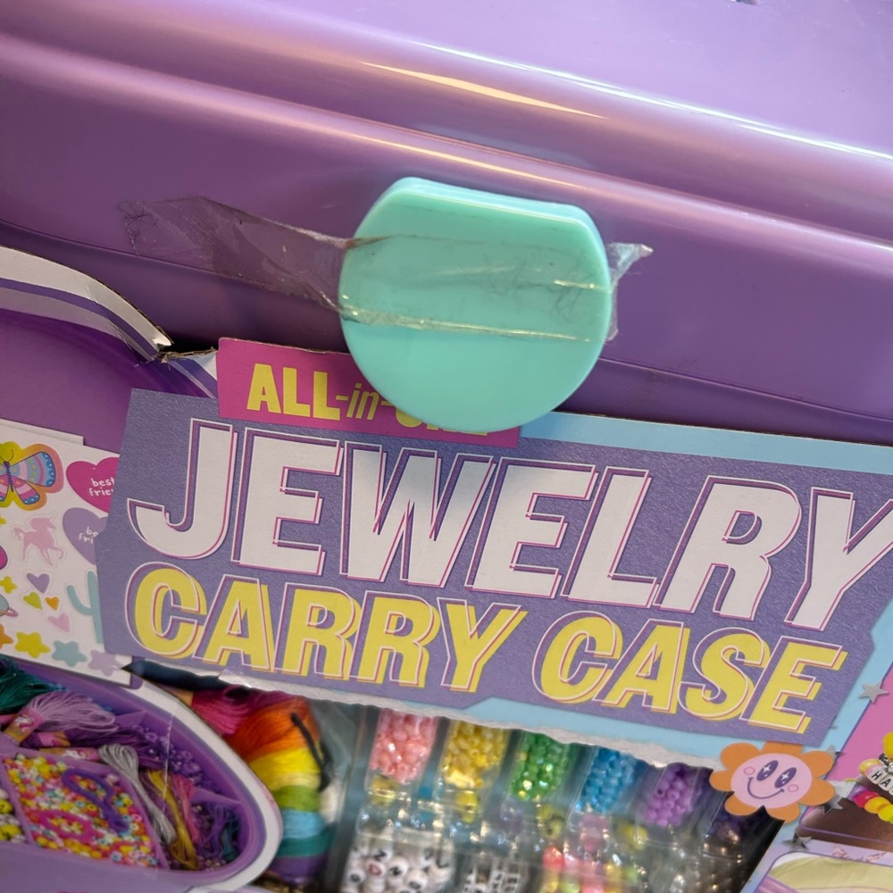 Just My Style Jewelry Carry Case - Picture 10 of 11
